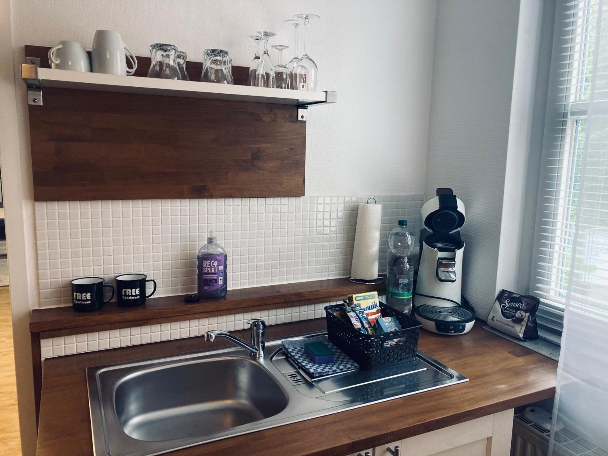 Free Apartment - Bei Der Stadtmauer Reutlingen Bagian luar foto